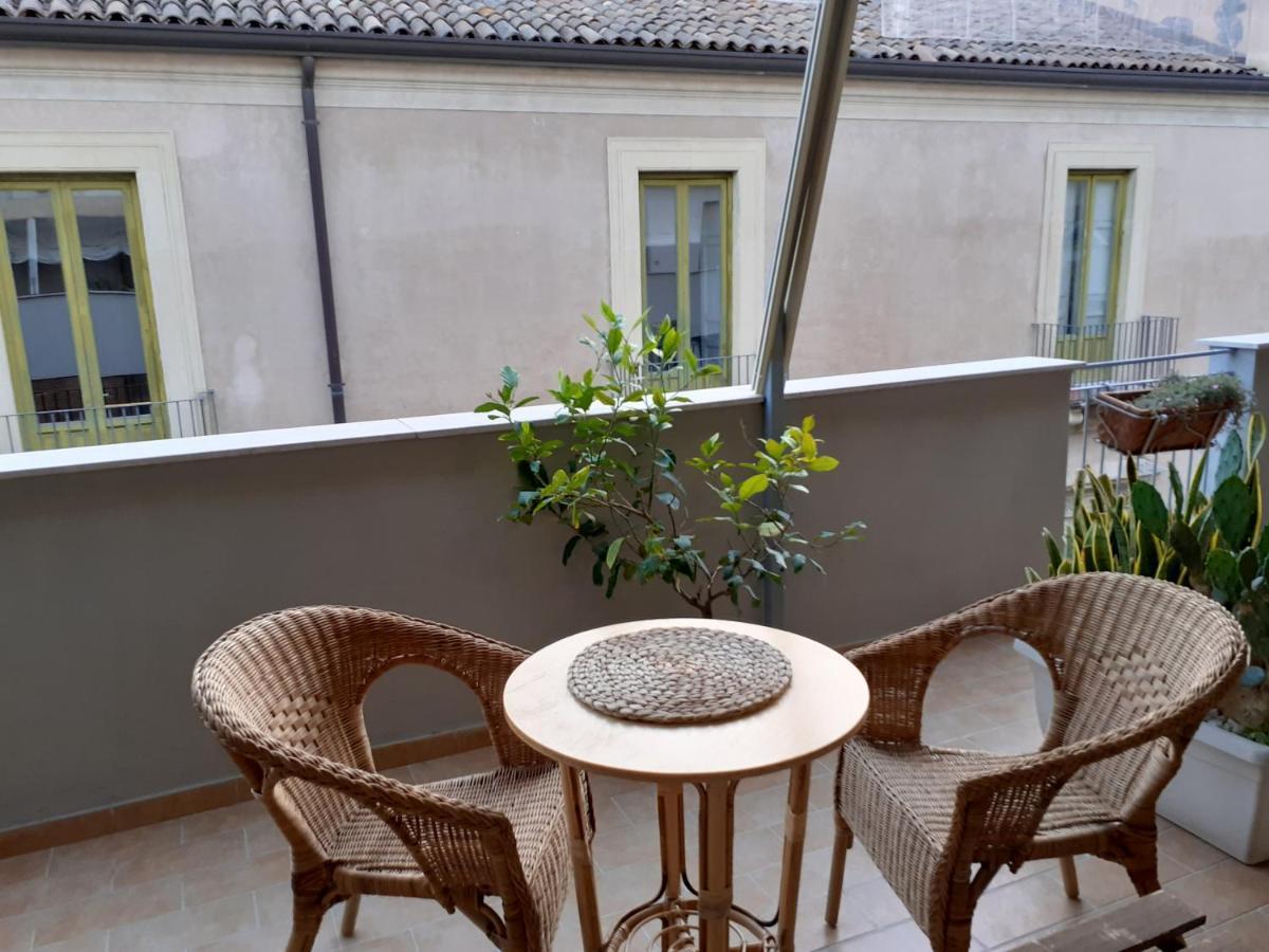 Casa Provenza Hotel Catania Exterior photo